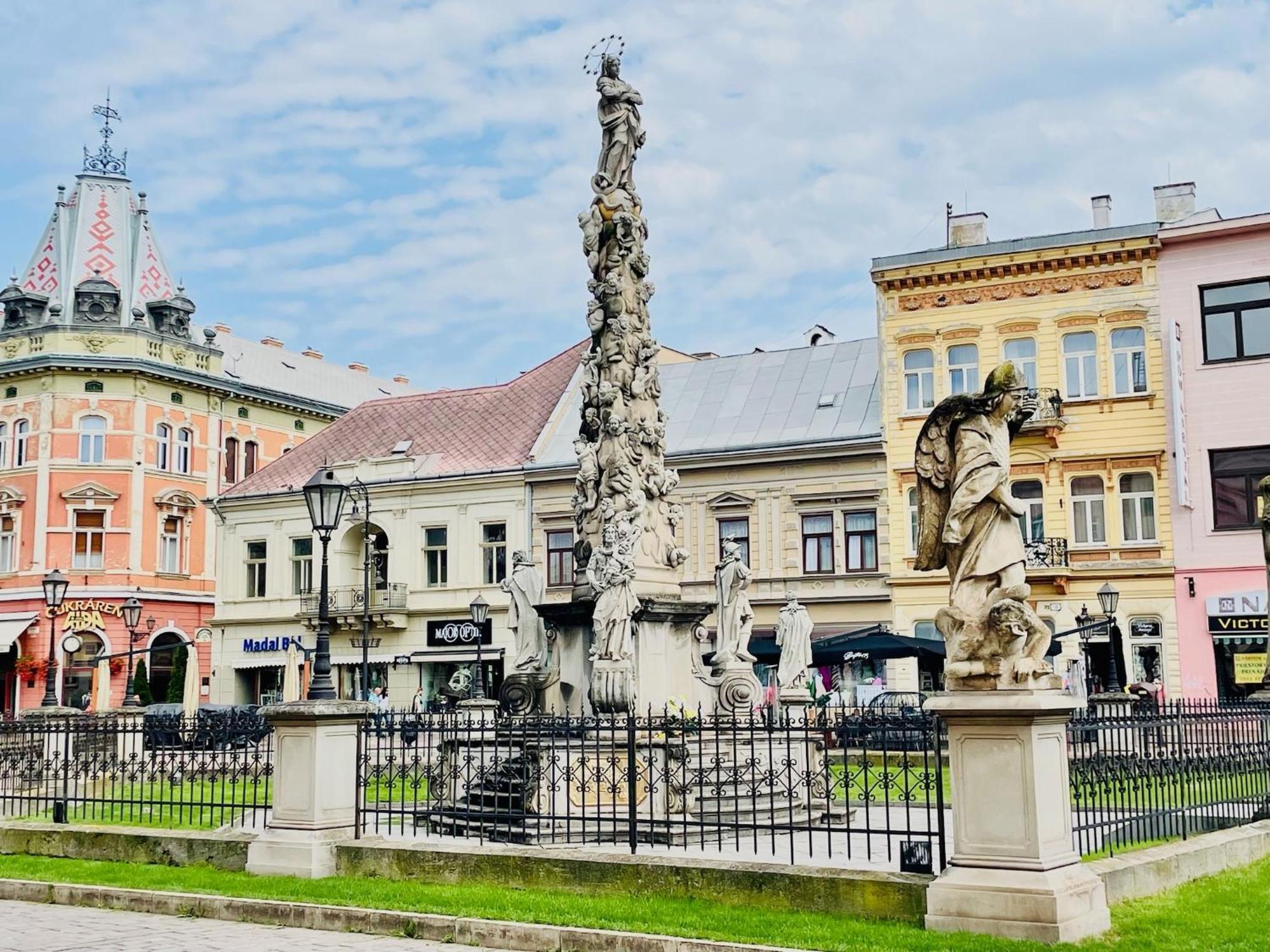 Central Apartment Stylovy Mezonet Košice Eksteriør billede