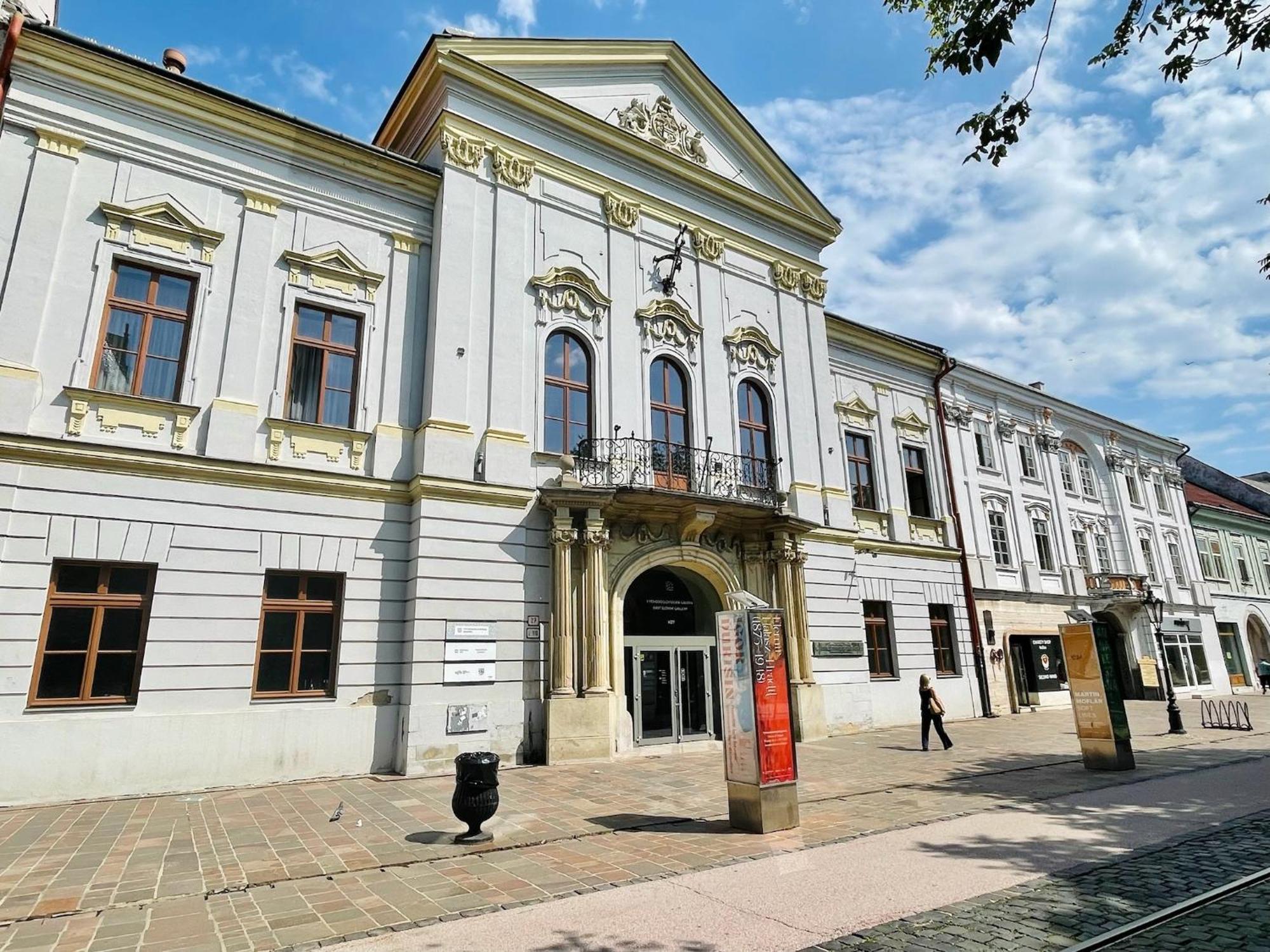 Central Apartment Stylovy Mezonet Košice Eksteriør billede